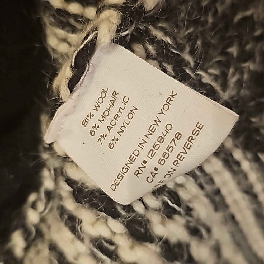 INTERMIX Sweater - Picture 6 of 7